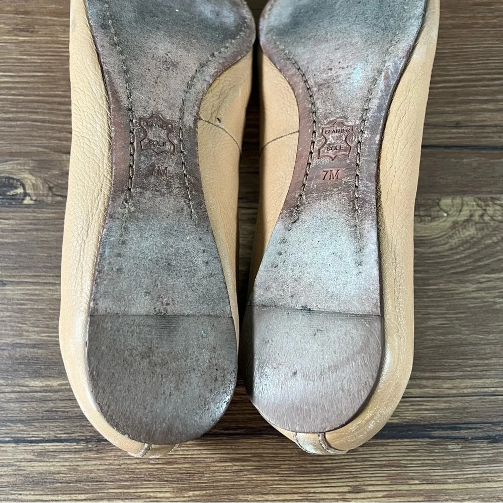 Tory Burch Caroline‎ 2 Ballet Flats Tan Leather Slip-Ok Shoes Women’s Size 7